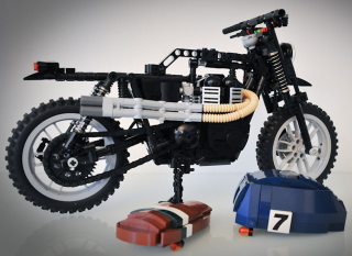 Illustration for article titled We need more like this Lego Triumph Scrambler